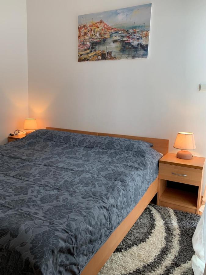 Apartments Mat Новаля Екстериор снимка