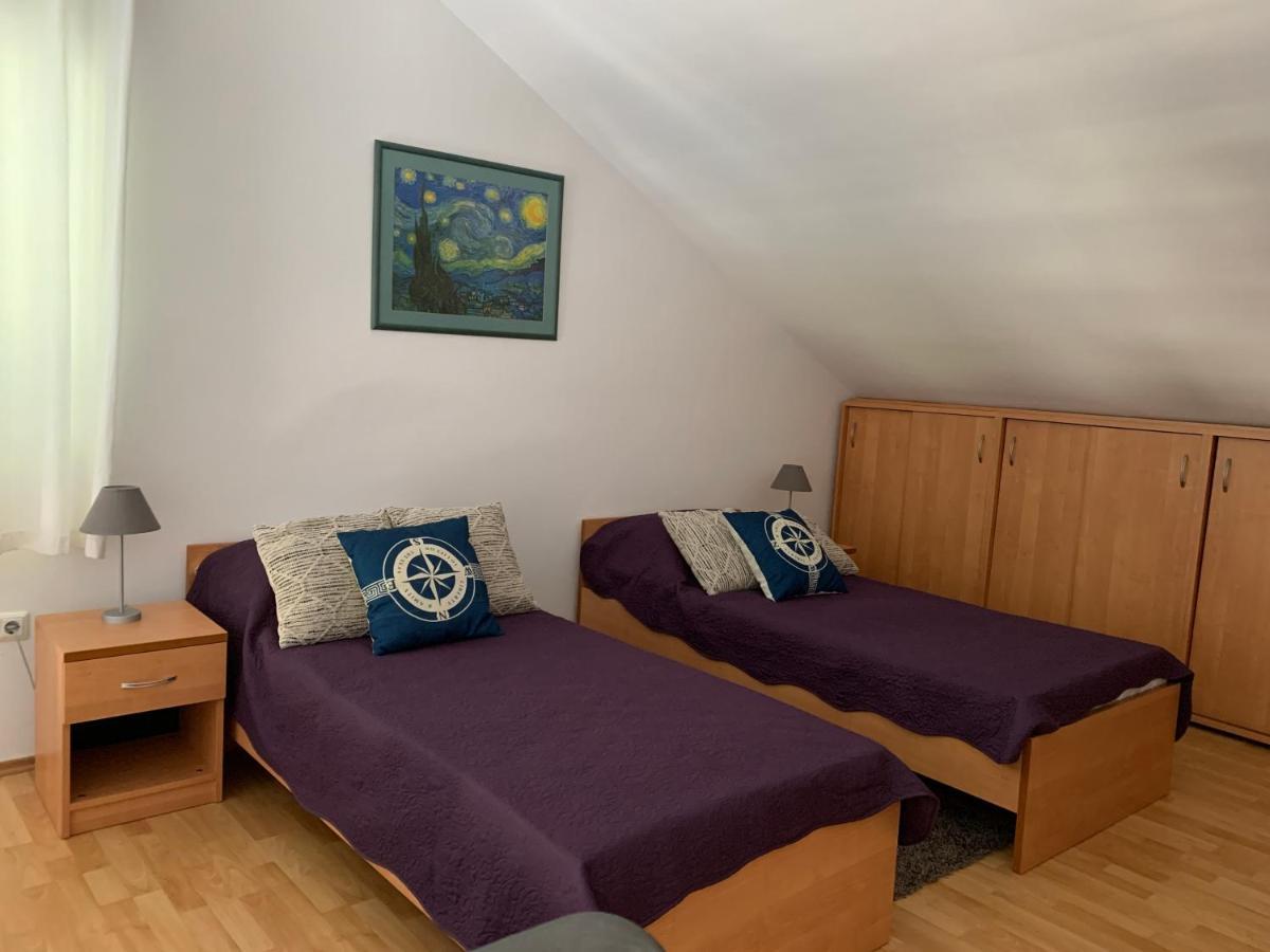 Apartments Mat Новаля Екстериор снимка